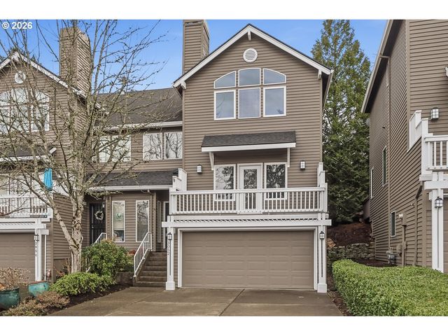 3052 CLUB HOUSE Ct, West Linn, OR 97068