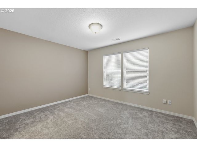 3052 CLUB HOUSE Ct, West Linn, OR 97068