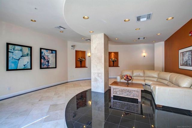 350 K St 614, San Diego, CA 92101
