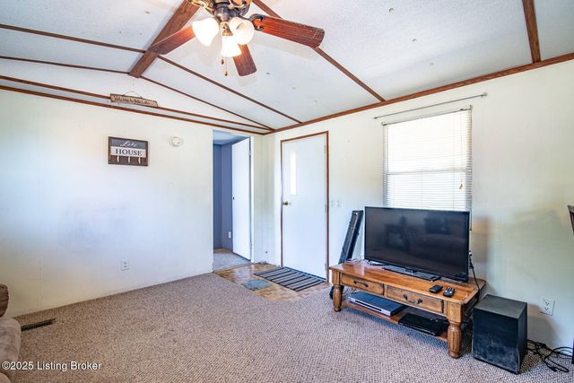 4049 Broadford Rd, Clarkson, KY 42726