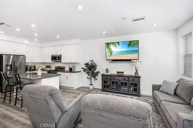 235 Hazel Drive, Rancho Mission Viejo, CA 92694