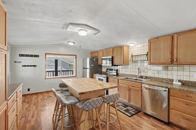8653 Chain O Lakes Drive, Hope Twp, MI 49046