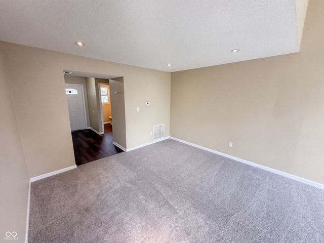 11307 Narrowleaf Drive, Indianapolis, IN 46235