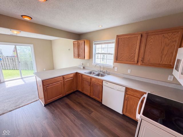 11307 Narrowleaf Drive, Indianapolis, IN 46235