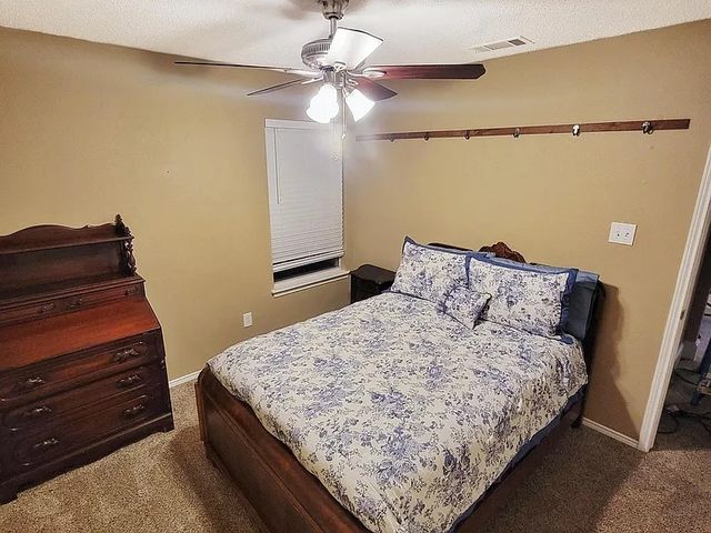 1510 Sequoia Drive, Krum, TX 76249