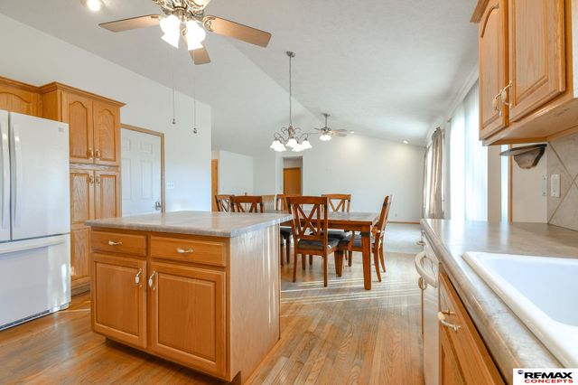 2021 Philadelphia Drive, Lincoln, NE 68521