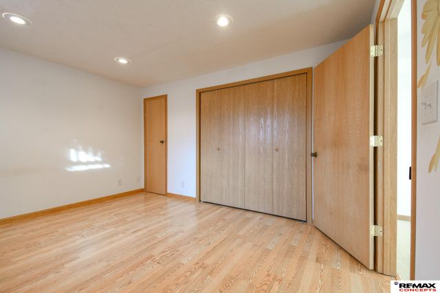 2021 Philadelphia Drive, Lincoln, NE 68521