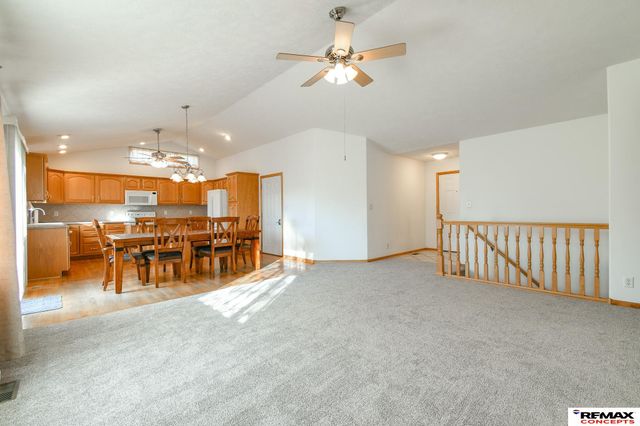 2021 Philadelphia Drive, Lincoln, NE 68521