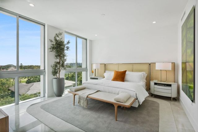 475 E Royal Palm Road 605, Boca Raton, FL 33432