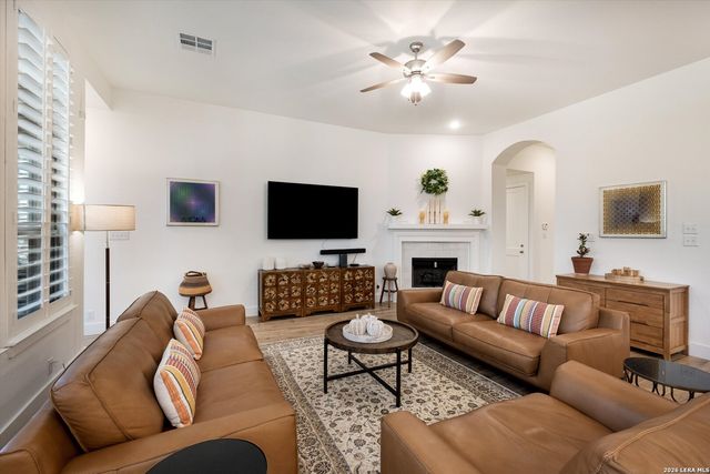 2913 ashby, Bulverde, TX 78163