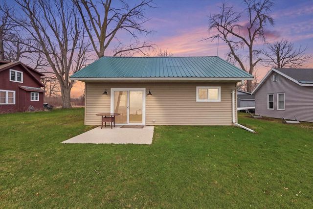 N2013 ELMWOOD, Chilton, WI 53014