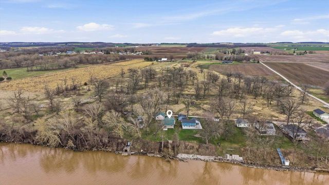 N2013 ELMWOOD, Chilton, WI 53014