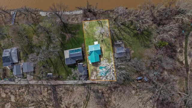 N2013 ELMWOOD, Chilton, WI 53014