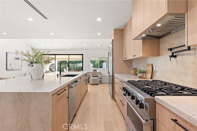 3678 Willowcrest, Studio City (los Angeles), CA 91604