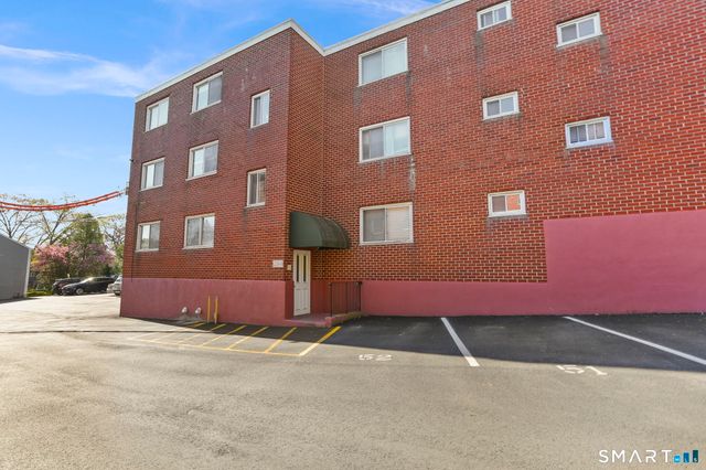 18 Prospect Avenue C16, Norwalk, CT 06850