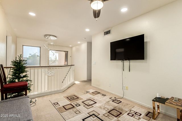 2150 E PINTO Drive, Gilbert, AZ 85296