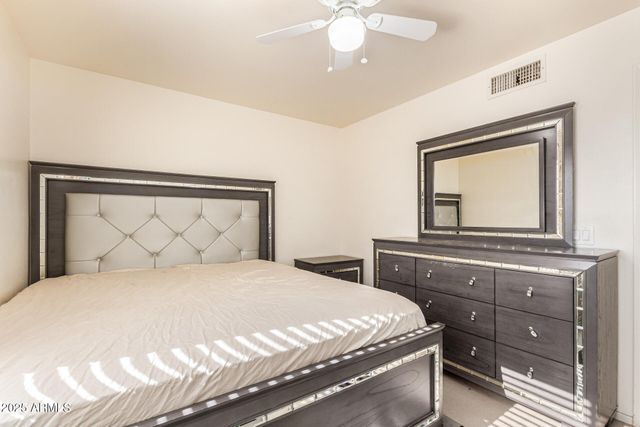 2150 E PINTO Drive, Gilbert, AZ 85296