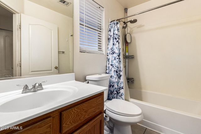 2150 E PINTO Drive, Gilbert, AZ 85296