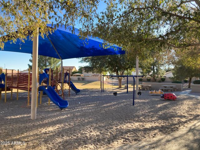 2150 E PINTO Drive, Gilbert, AZ 85296