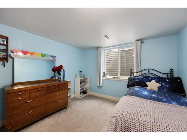 1379 Cimarron Cir, Eaton, CO 80615