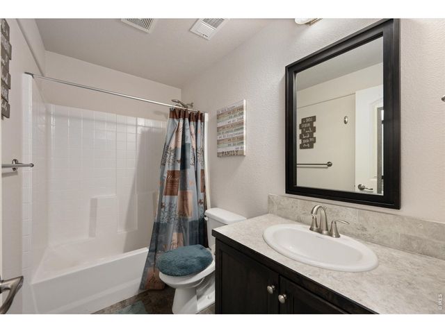 1379 Cimarron Cir, Eaton, CO 80615