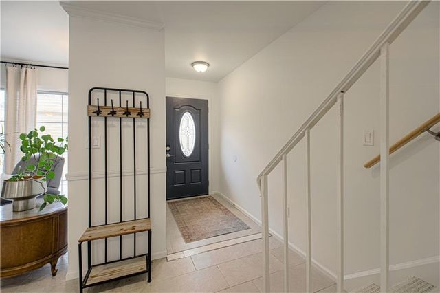 6739 W 108th Terrace, Overland Park, KS 66211