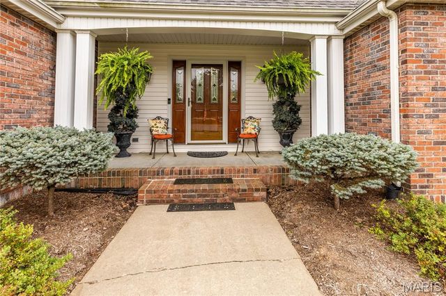 511 W Lindenwood Avenue, Sikeston, MO 63801