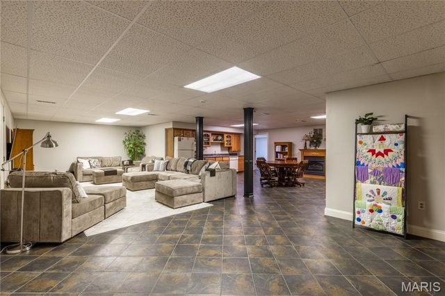 511 W Lindenwood Avenue, Sikeston, MO 63801