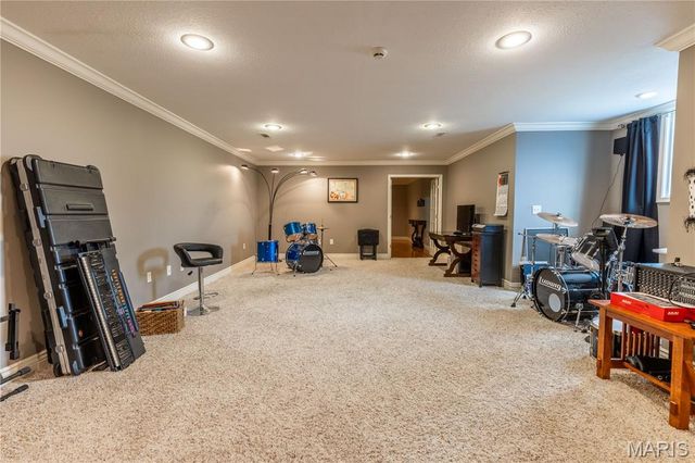 511 W Lindenwood Avenue, Sikeston, MO 63801