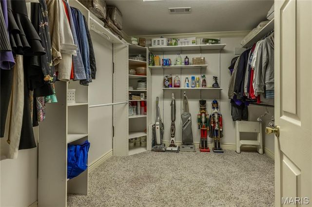 511 W Lindenwood Avenue, Sikeston, MO 63801