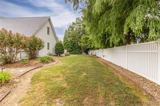 511 W Lindenwood Avenue, Sikeston, MO 63801