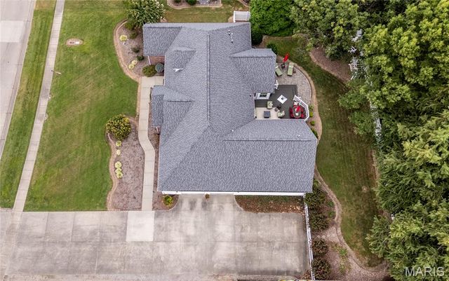 511 W Lindenwood Avenue, Sikeston, MO 63801