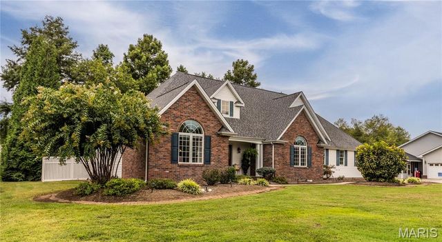 511 W Lindenwood Avenue, Sikeston, MO 63801