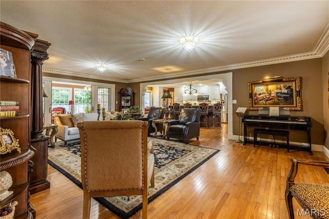 511 W Lindenwood Avenue, Sikeston, MO 63801