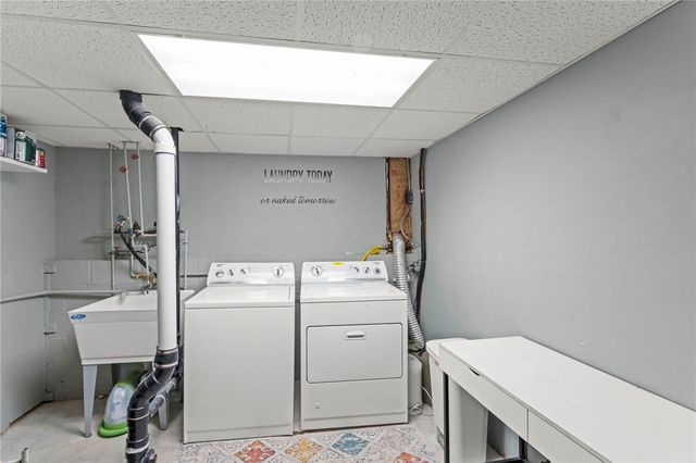 1649 Cordwell Dr., South Park, PA 15129