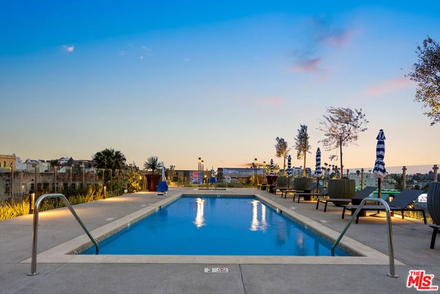 800 Western Avenue 510, Los Angeles, CA 90005