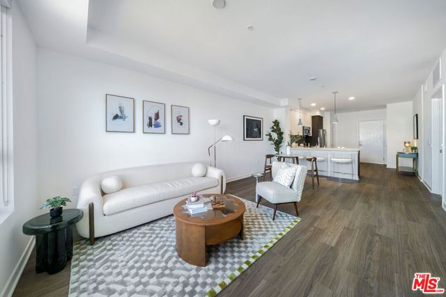 800 Western Avenue 510, Los Angeles, CA 90005