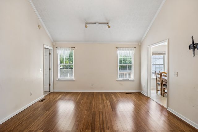 534 Sheath Cir, Lebanon, TN 37087