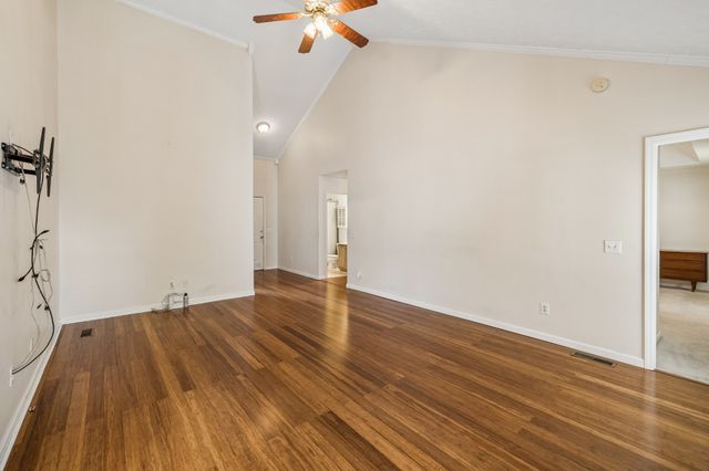 534 Sheath Cir, Lebanon, TN 37087