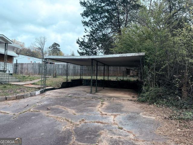 114 Teat Street SE, Lindale, GA 30147