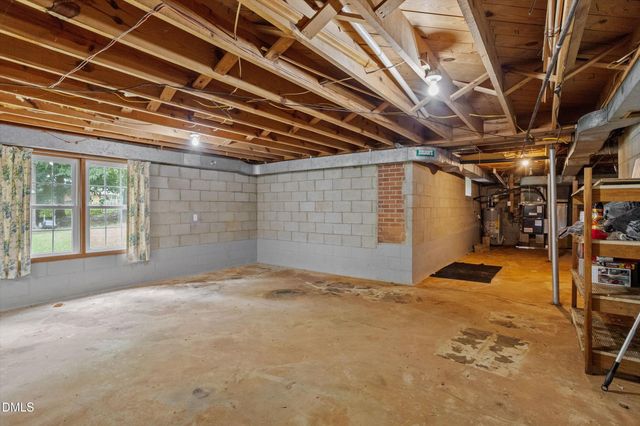 1516 Cypress Drive, Henderson, NC 27536