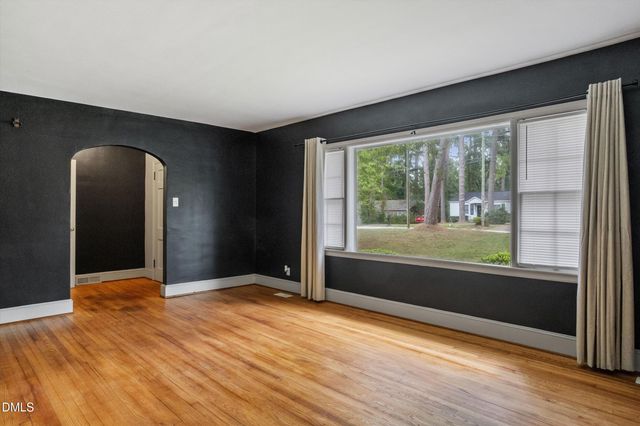 1516 Cypress Drive, Henderson, NC 27536
