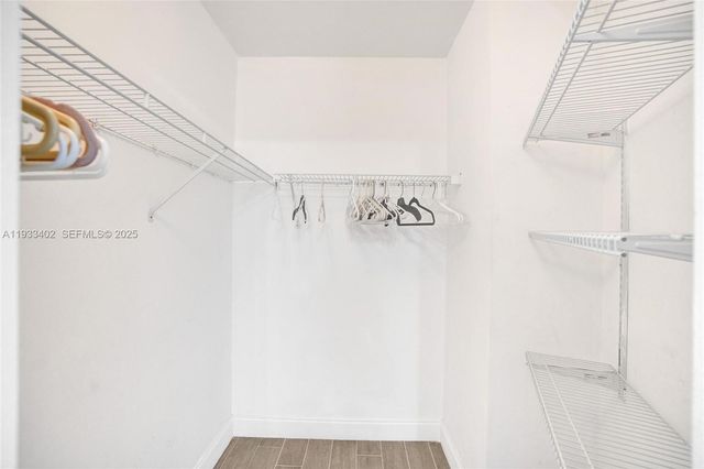 1000 E Island Blvd 503, Aventura, FL 33160