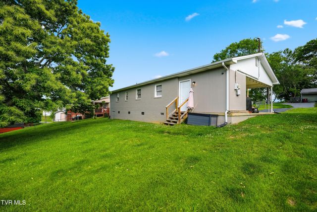 2911 Russum Avenue, Johnson City, TN 37604