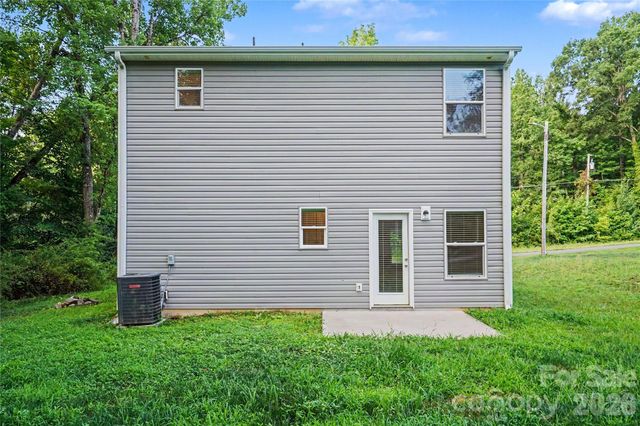2231 Beauty Street, Statesville, NC 28625