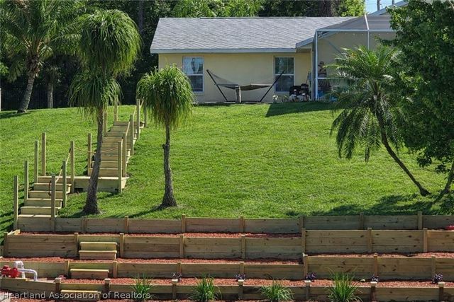 200 Anderson Street NE, Lake Placid, FL 33852