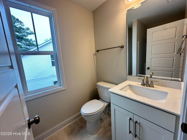 9081 National Avenue NE, Leland, NC 28451