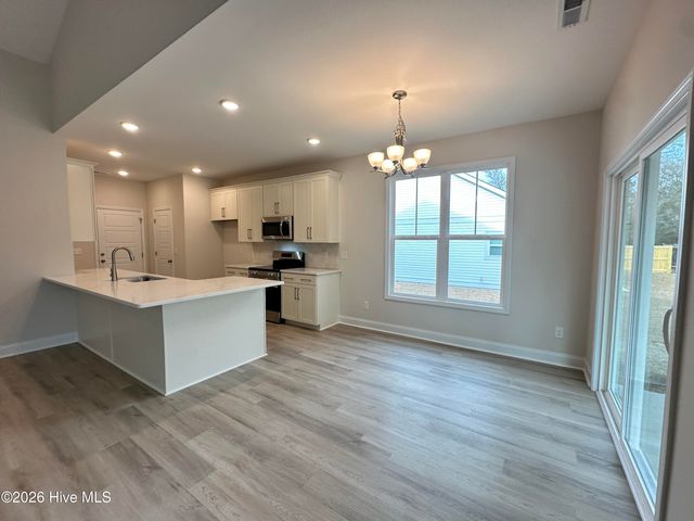 9081 National Avenue NE, Leland, NC 28451