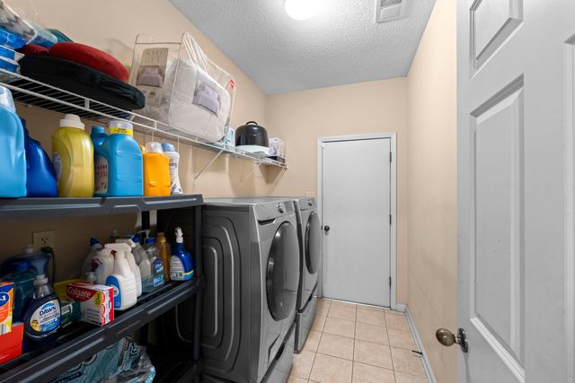 8717 BRUNSWICK FARMS DR, Bartlett, TN 38002