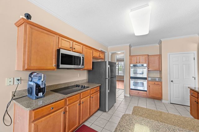 8717 BRUNSWICK FARMS DR, Bartlett, TN 38002